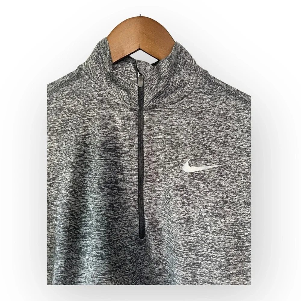 Nike dri-fit grey quarter zip top size XS
